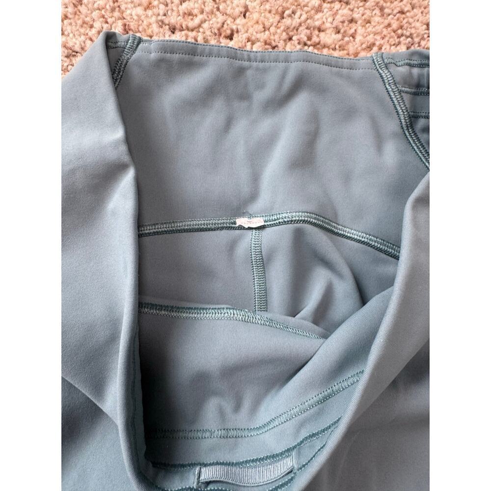 LULULEMON ALIGN No Line, High Rise Leggings, Green/Gray; size 6 - Picture 11 of 12